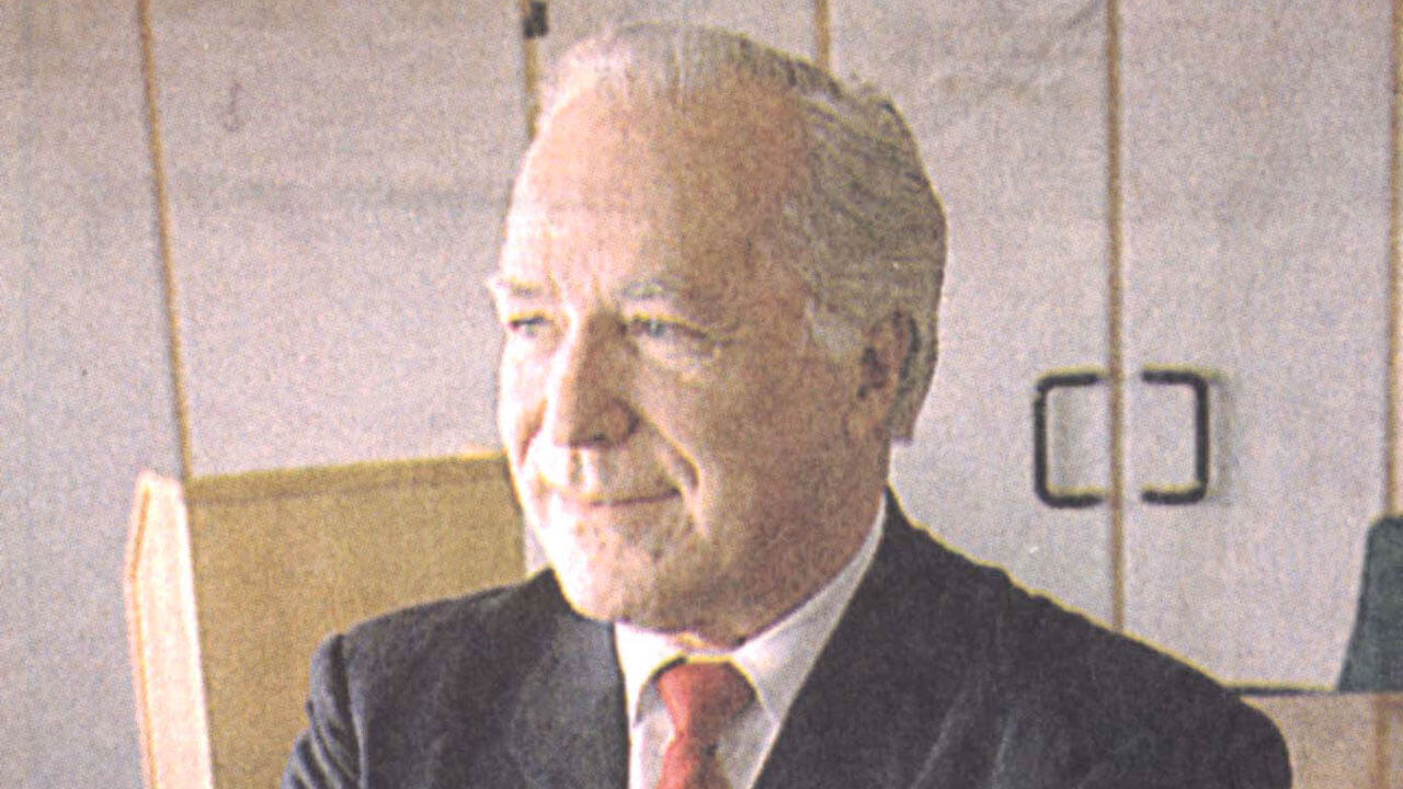 Frederick Mancheski Headshot