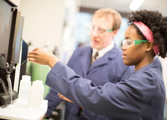 Within the Environmental Workshop, our students work with a graphite furnace and flame on our Atomic Absorption Spectrometer. The machine is used to analyze metals at very low concentrations.