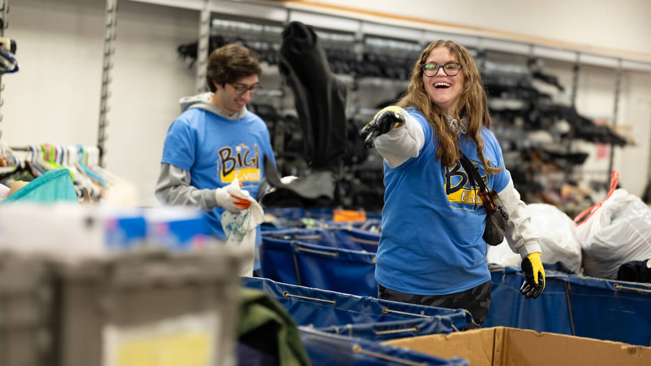 Individual sorting clothes