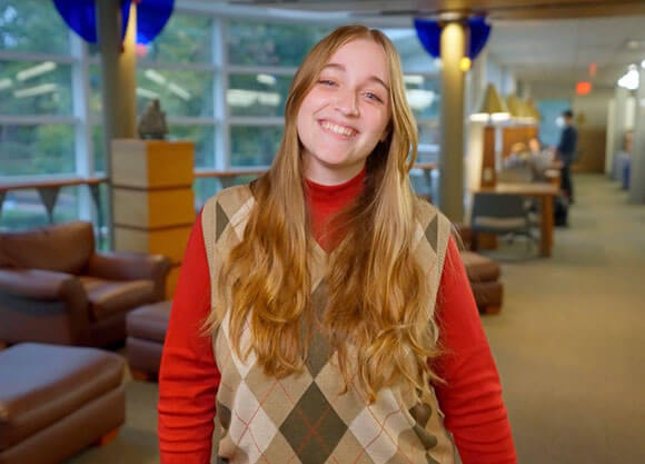 Headshot of Christina Stoeffler