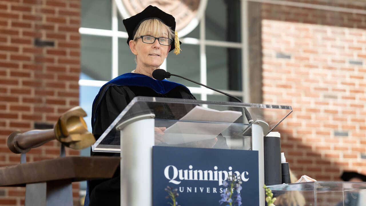 Dr. Lisa Sanders giving keynote speech