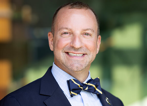 Larry Slater headshot