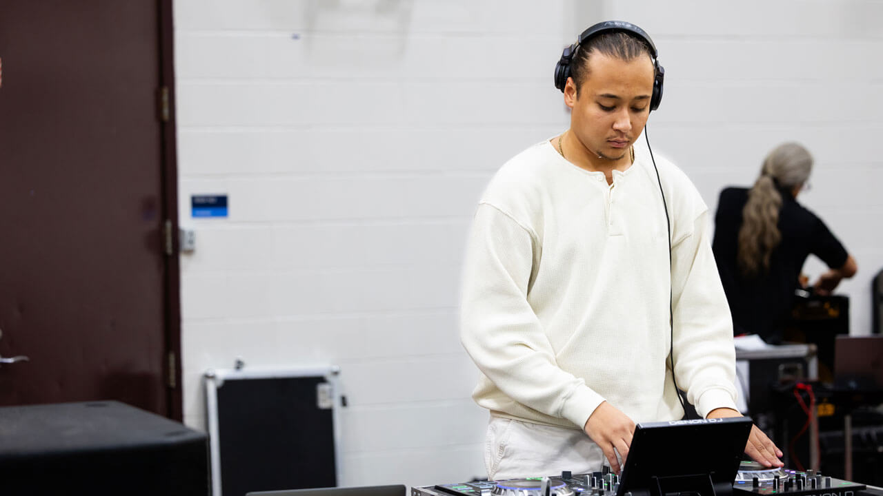 DJ preforms at Colors of Connecticut festival.