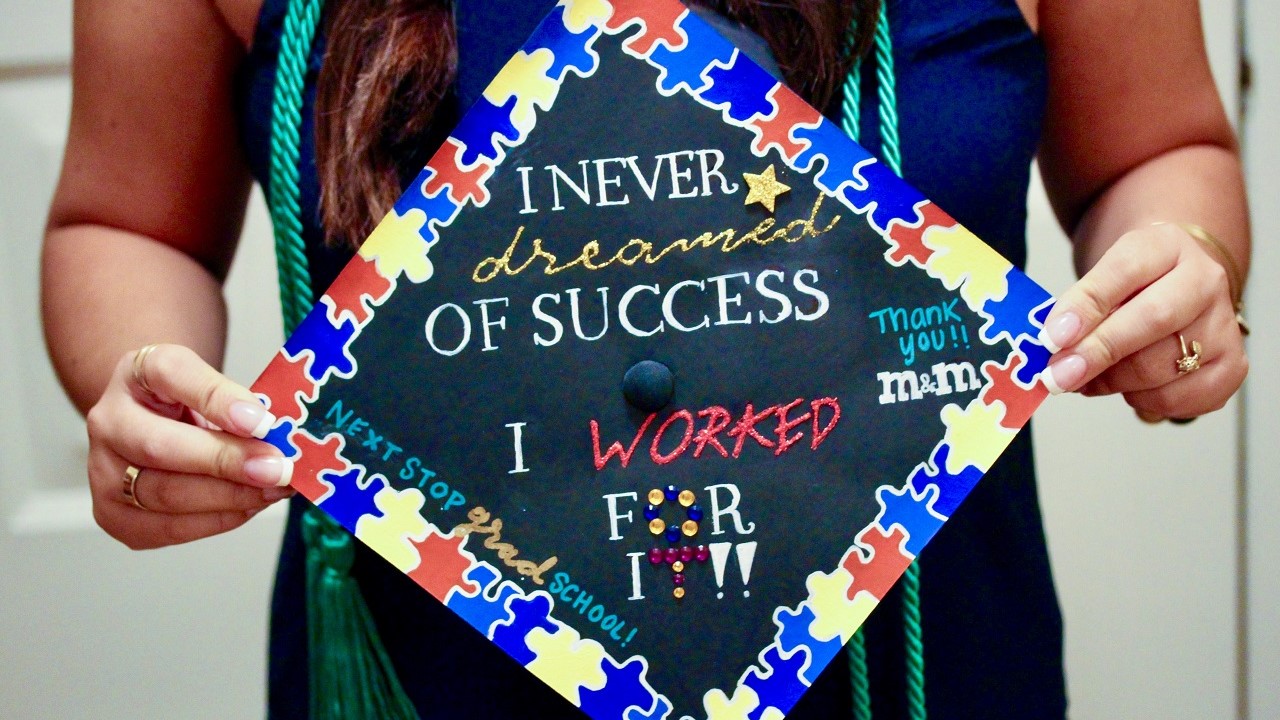 profile on Sophie Connolly